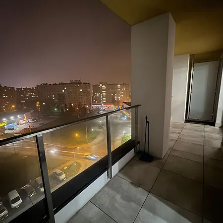 Kwiatkowskiego River Side View